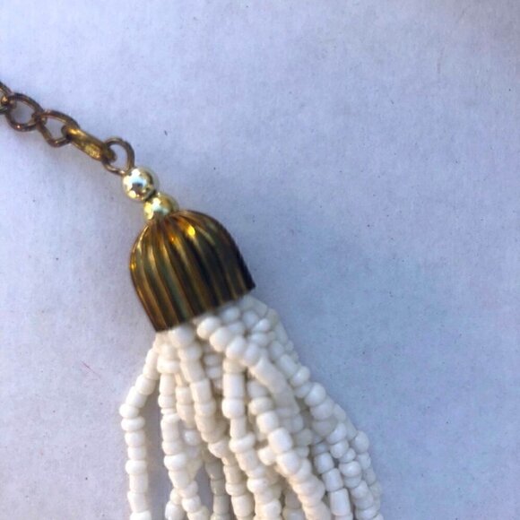 Nordstrom Beaded Statement Necklace - Picture 5 of 6